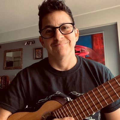 Mar Perez-Albela | Teacher at Asheville Music School