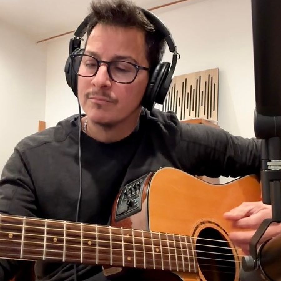 Mar Perez-Albela | Teacher at Asheville Music School